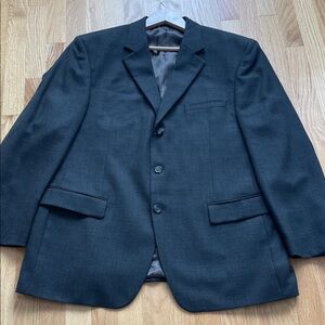Never worn Andrew Fezza 100% wool 44R sports coat. Brown tones.